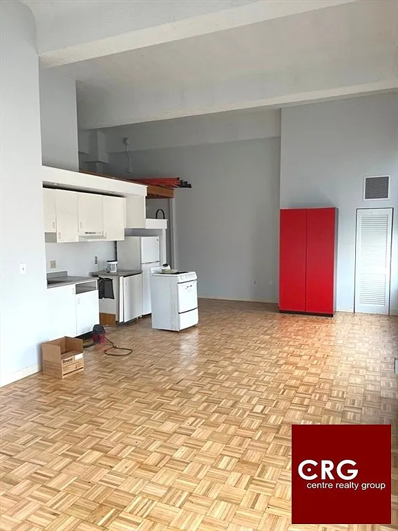 Studio, 1.0 bath, 470 sqft, $2,300 — Photo 1