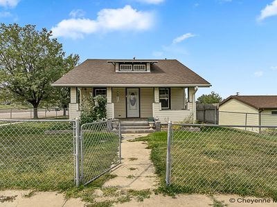 718 Market St, Pine Bluffs, WY, 82082