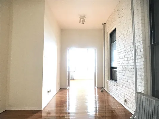 Rented by Sovereign Associates | media 6