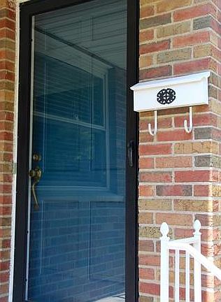 4th image of 7911 E Yorkshire Dr