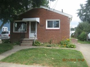 571 Holmes Ave, Barberton, OH