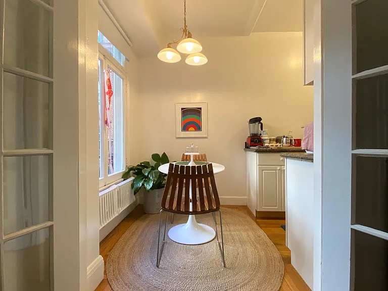 820 Jones St — Photo 11
