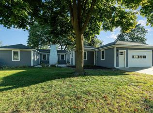 269 Lagoon Beach Dr, Bay City, MI