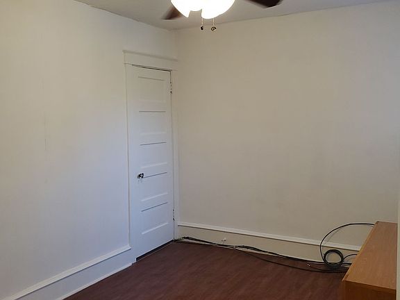 3rd image of 211 W Baltimore Ave Floor 2