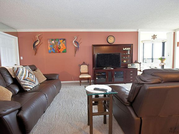 4th image of 19800 Sandpointe Bay Dr APT 412