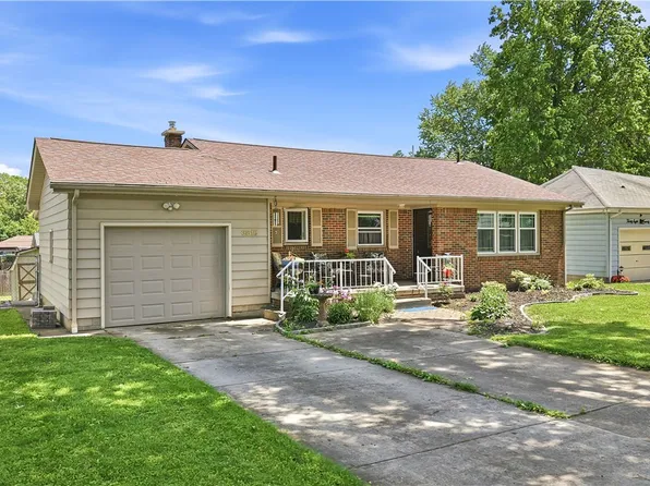 3815 Loma Vista Dr, Youngstown, OH 44511