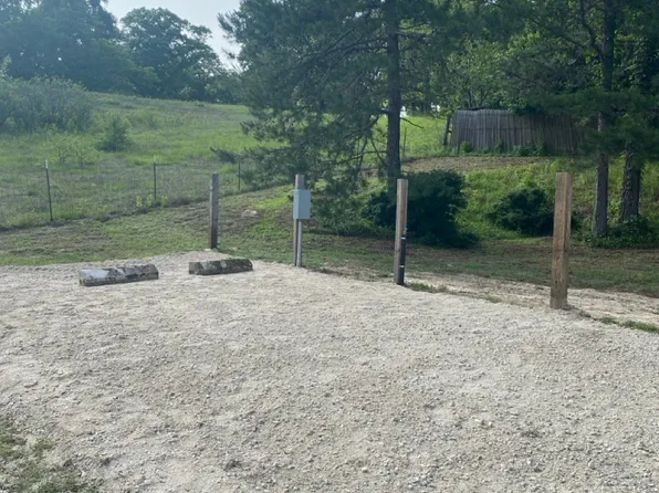 315 Ashley Griggs Rd #1, Calhoun, LA 71225