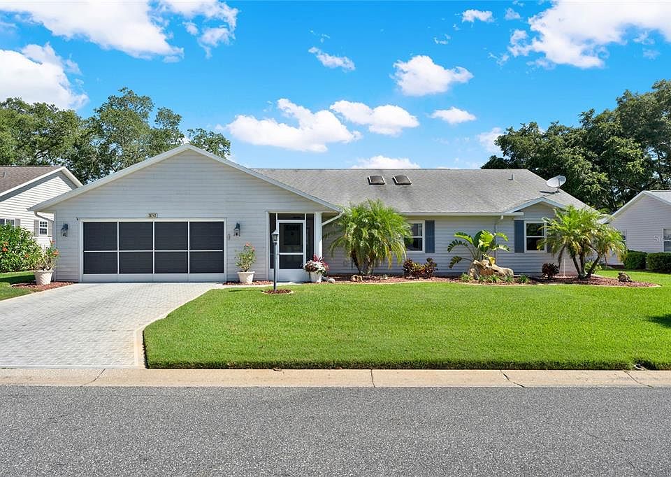 1st image of 26242 Newcombe Cir