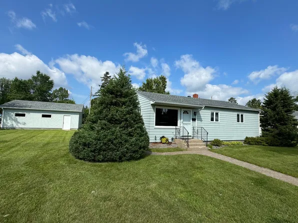 1807 Minnesota Ct NW, Bemidji, MN 56601