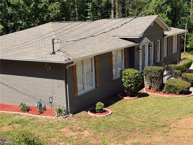 3336 Camelot Dr — Photo 78