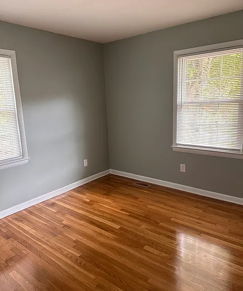 105 Laurel Ct — Photo 5
