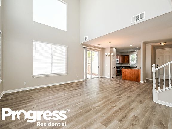 5th image of 8373 Cambridge Grove St