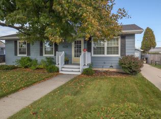 3300 Fox Dr, Racine, WI 53404
