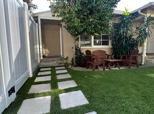 938 11th St APT D, Santa Monica, CA 90403
