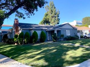 15483 Dickens St, Sherman Oaks, CA 91403