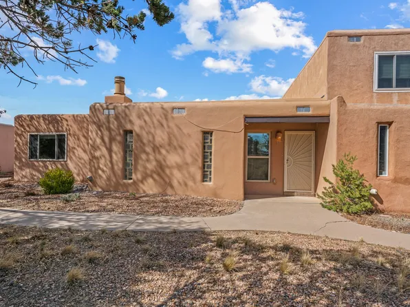 377 Cheryl Ct, White Rock, NM 87547
