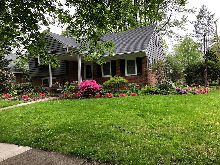 1409 Dauphin Ave — Photo 3