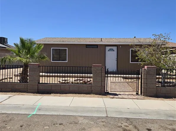 1643 E Washington Ln, San Luis, AZ 85336