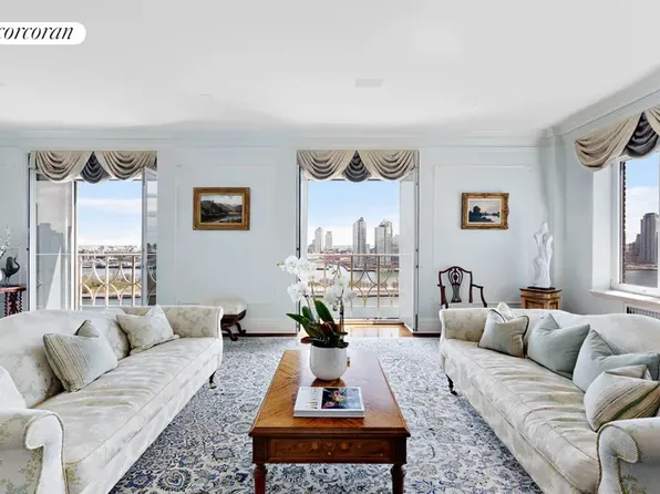 1 Beekman Place 15A image 1 of 23