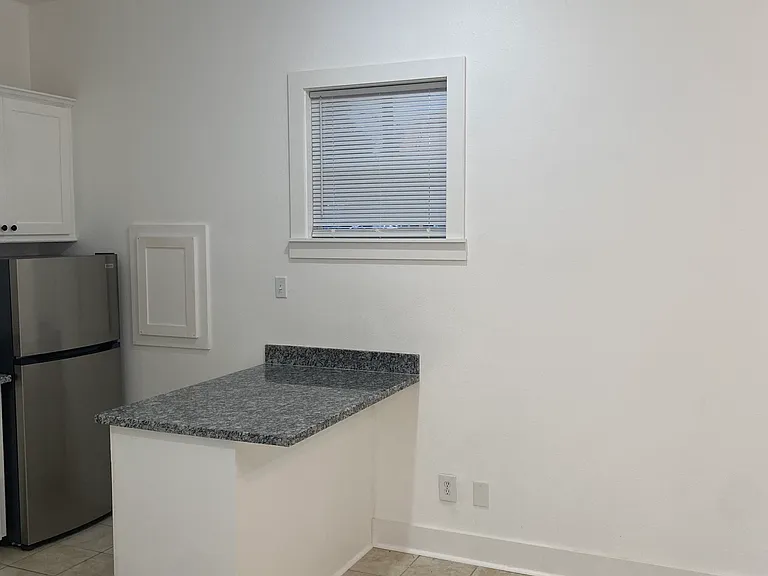 5201 Leeland St #1 — Photo 13