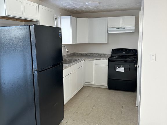 4th image of 600 Commerce Ave NW #628