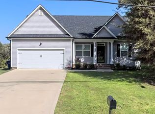 443 Belton Ave, Mount Holly, NC 28120