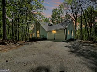 206 Old Scout Rd, Jackson, GA 30233