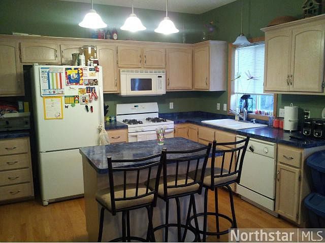 1st image of 38456 Hillshire Ave