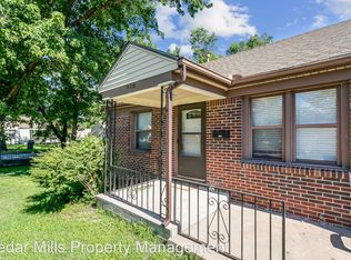 926 W 17th St N, Wichita, KS 67203