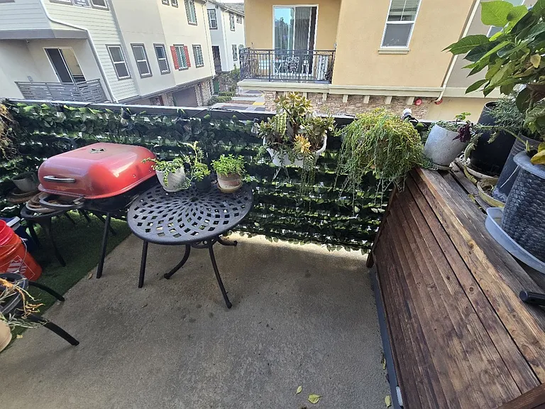 8386 Yosemite St — Photo 9