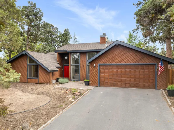 1869 NE Moonglow Ct, Bend, OR 97701