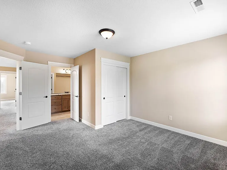 4118 SE 177th Ln — Photo 35