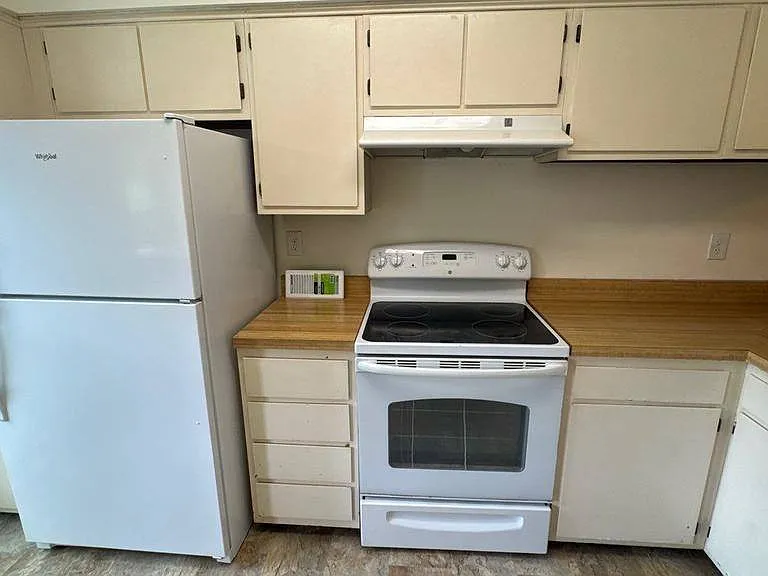 6762 Ducketts Ln #32-3 — Photo 3