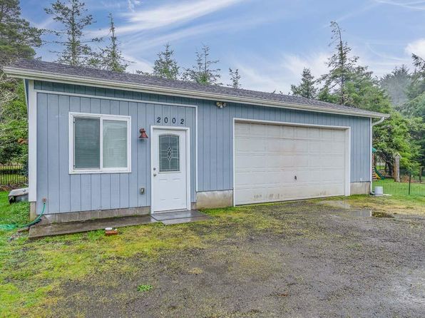 2004 Washington Ave N, Long Beach, WA 98631