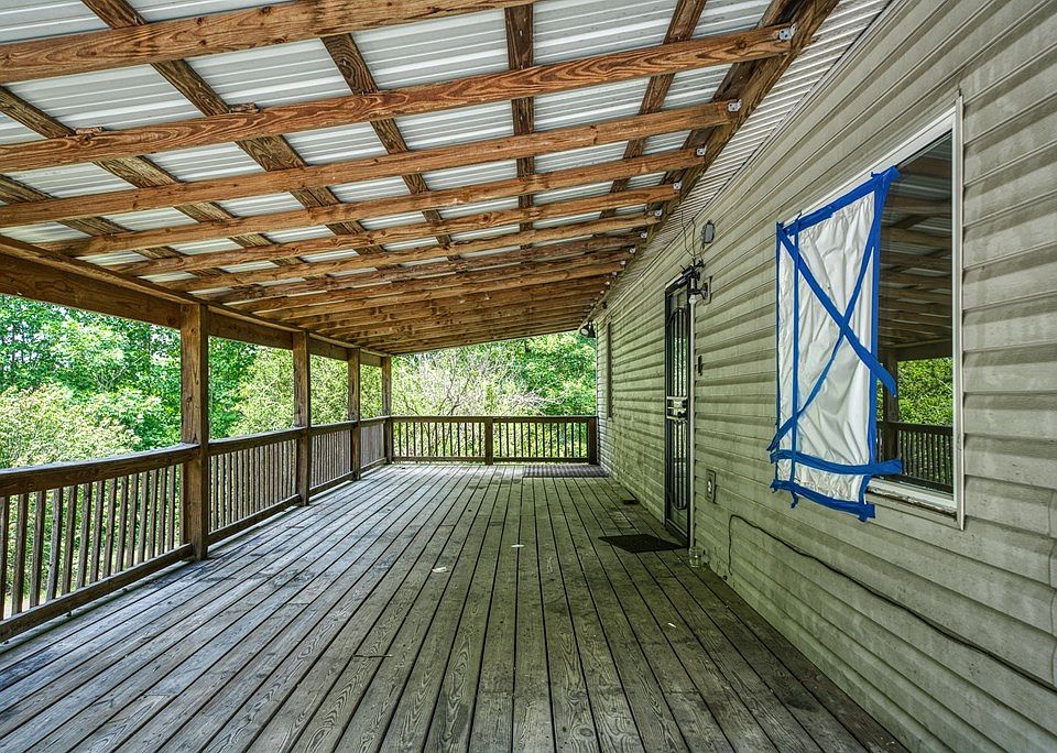2882 Brewer Rd, Crossville, TN 38572 Zillow