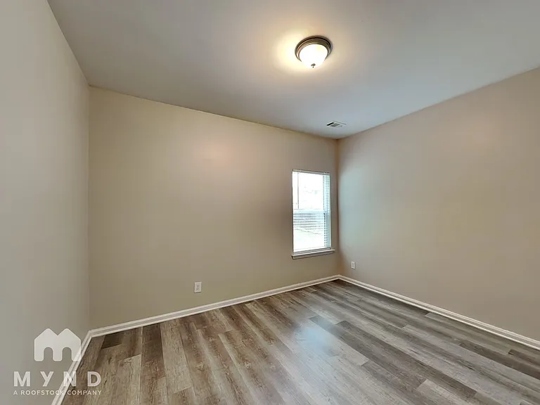 7490 Absinth Dr — Photo 27