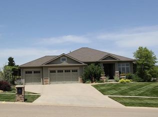 6314 SW 44th Ct, Topeka, KS 66610