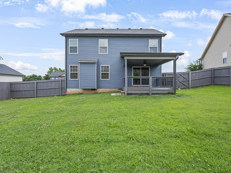 843 Crestone Ln — Photo 38