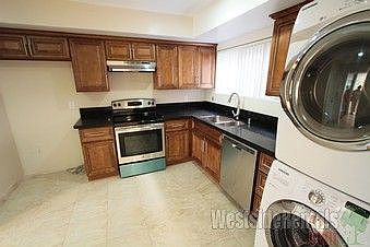 3rd image of 9221 Charleville Blvd APT B
