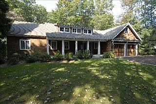 1st image of 370 Dogwood Ln