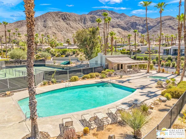 33 Mirage Cove Dr, Rancho Mirage, CA 92270