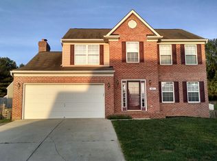 921 Glouster Cir, Hampstead, MD 21074