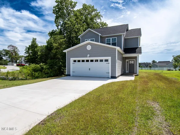 204 Baker Road, Hubert, NC 28539