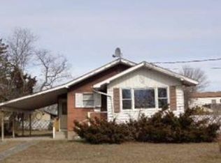 59 Cranberry St, Central Islip, NY 11722