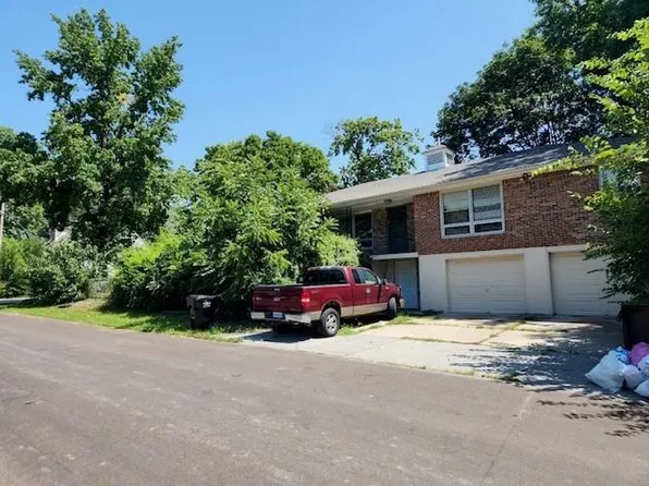 3 Hawthorne Pl, Independence, MO 64052