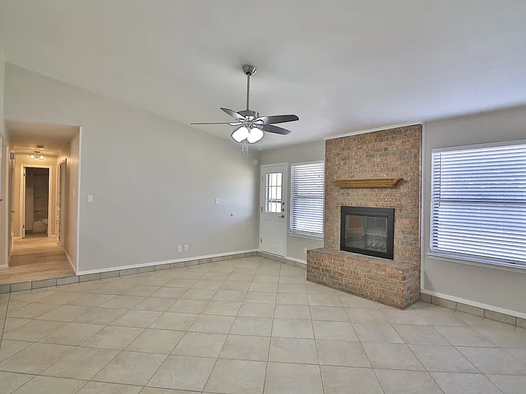 5417 Castle Rd — Photo 6