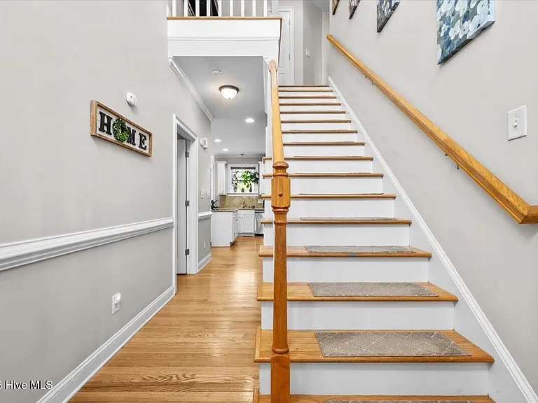 2708 Plum Ridge Rd — Photo 5