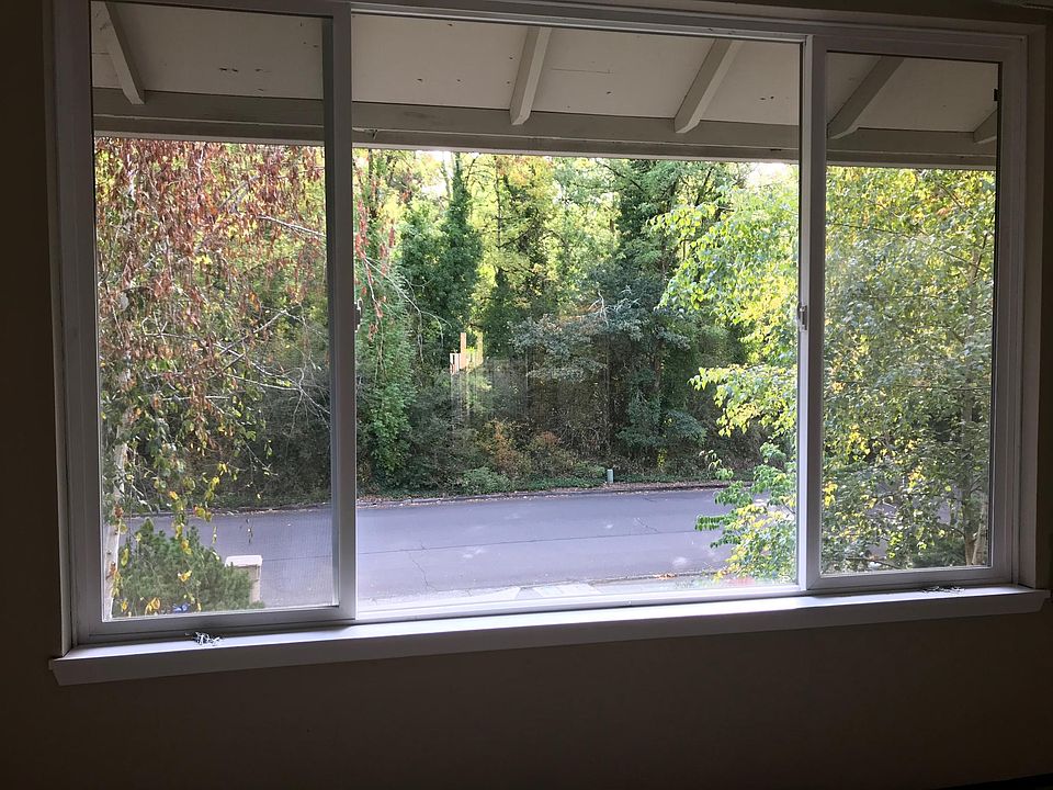 2nd image of 18171 Deerbrush Ave