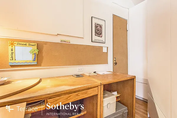 Sold by Terrace Sotheby's International Realty | media 20