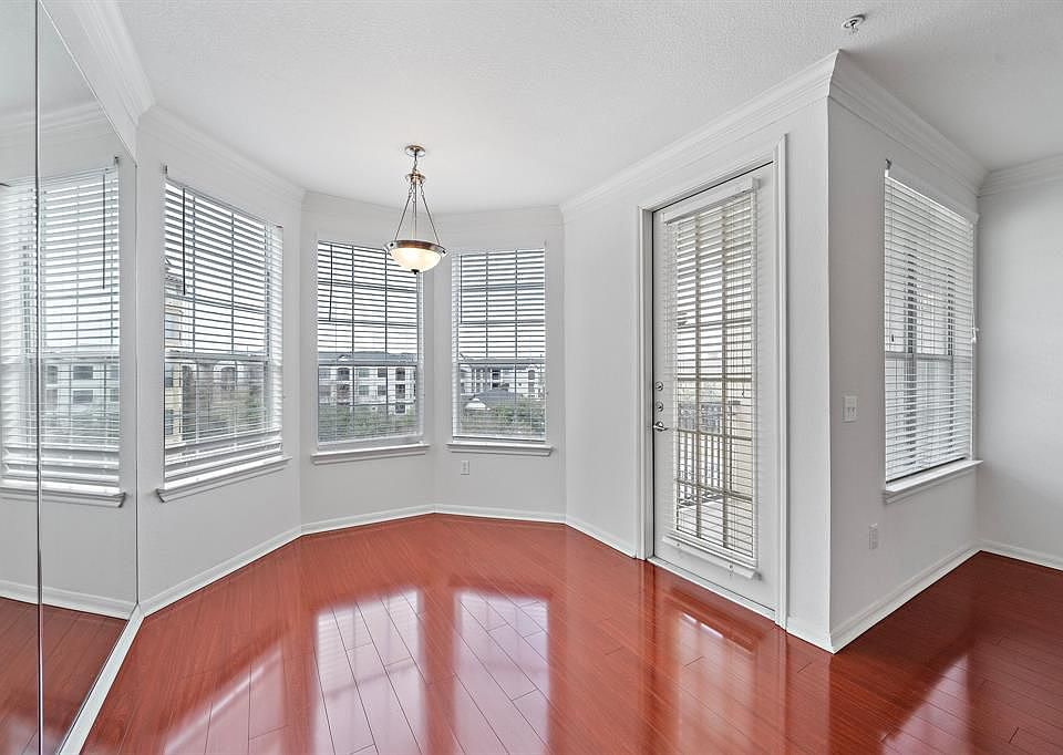 1st image of 7575 Kirby Dr APT 2301